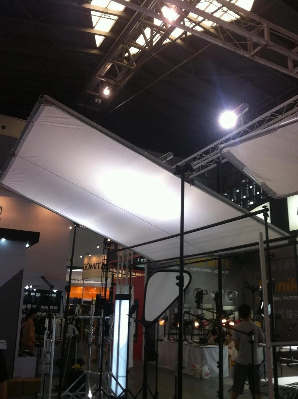 2 4x2 4 м 8 'x 8' 8x8 съемная рамка с бабочкой + белый шелк сумка шт. * Роликовые стойки