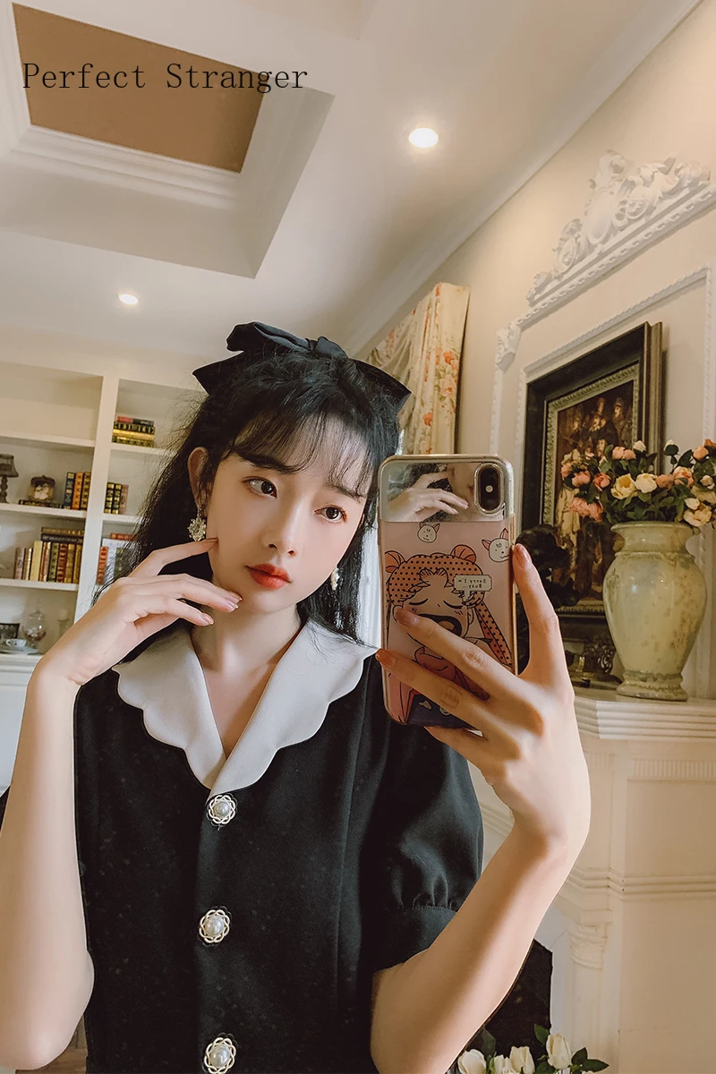 

2021 Summer New Arrivak Vintage Korean Hot Sale V Collar Short Sleeve Women Long Dress High Quality