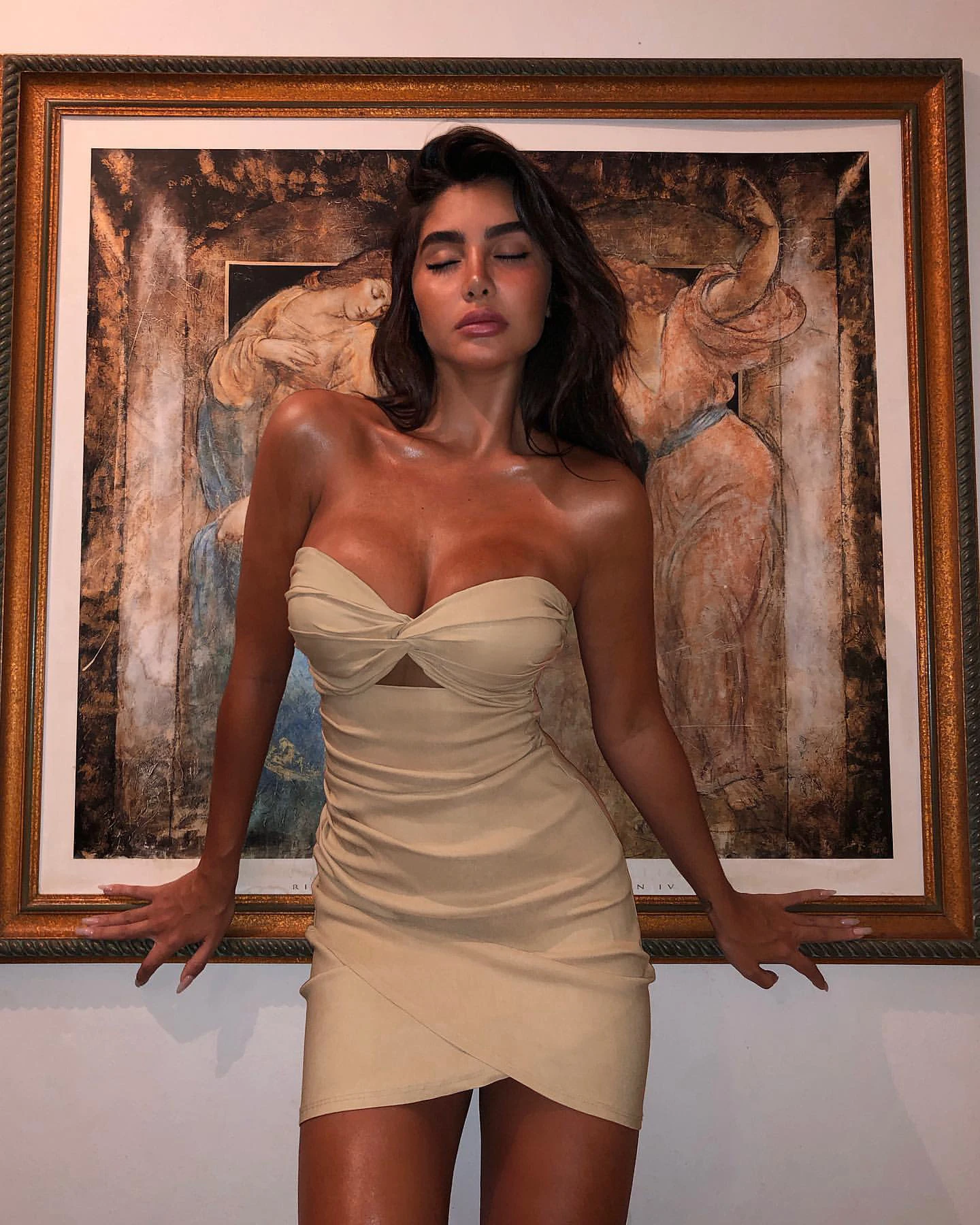 

2020 New Arrival Nude Strapless Hollow Out Bodycon Bandage Dress Sexy Celebrity Elegant Party Dress Vintage Vestios Bandagem
