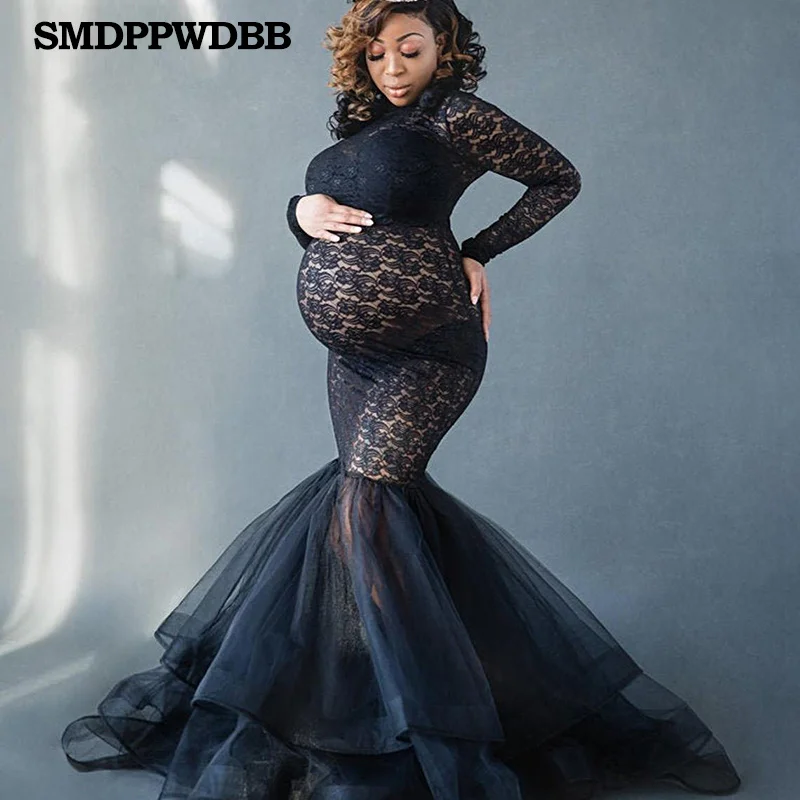 Платье для беременных черное кружевное с длинным рукавом и высоким воротником |