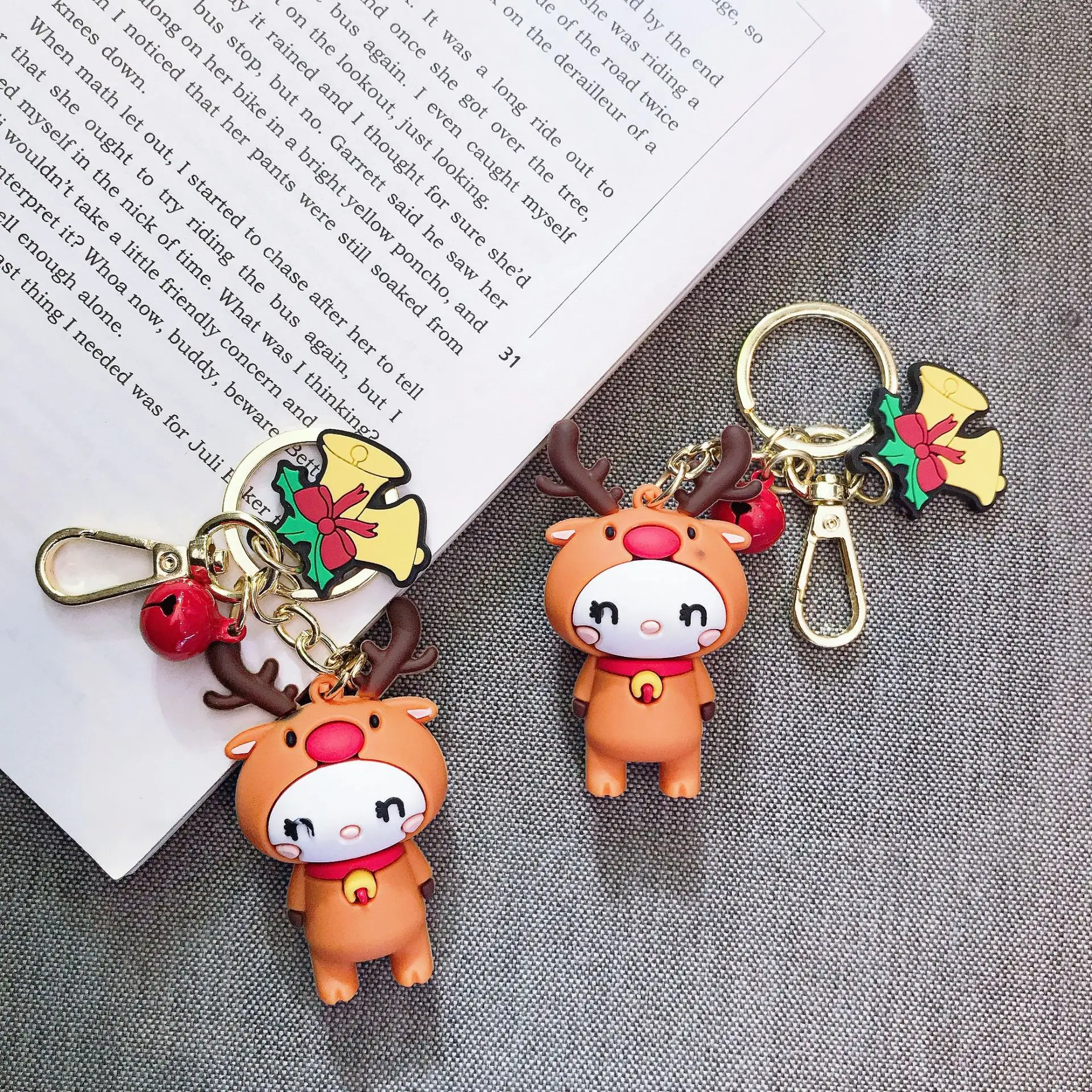 

Fashion Little Deer Keychain Cute Cartoon Women Backpack Bag Decoration Car Key Pendant Couple's Accessories Keyring Jewelry New