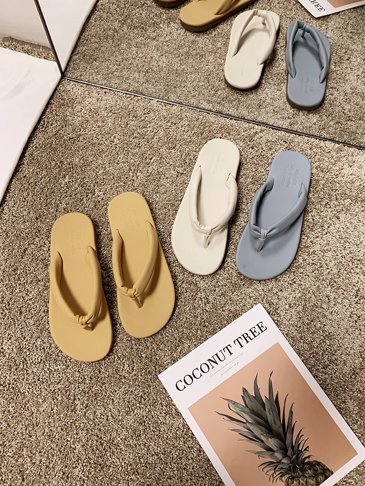 Женские сетчатые пляжные шлепанцы красные сандалии в Корейском стиле на плоской