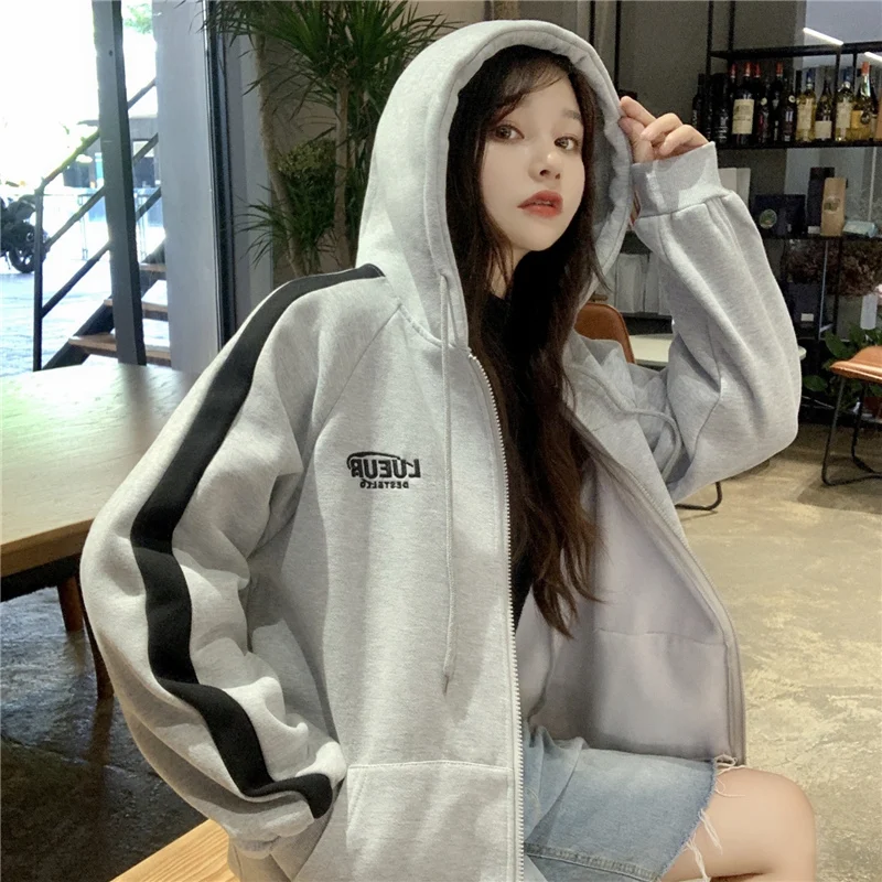 Цвет черный бежевый Толстовки с капюшоном и застежкой молнией Теплые женские