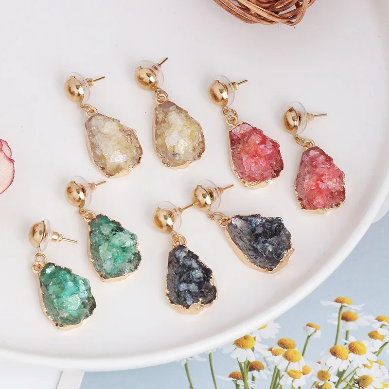 Винтажные ретро серьги из акрила с кристаллами и геометрическими камнями различных ярких цветов для женщин.