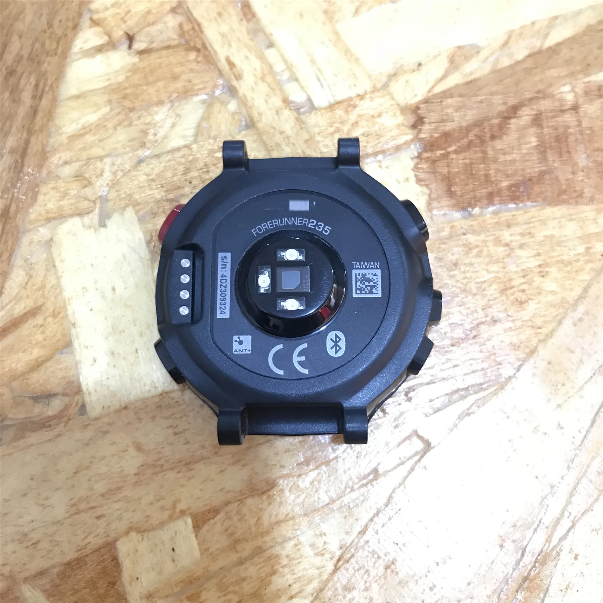 Forerunner 235 наручные Аксессуары для задней крышки часов с датчиками GARMIN Оригинальные запасные части для ремонта