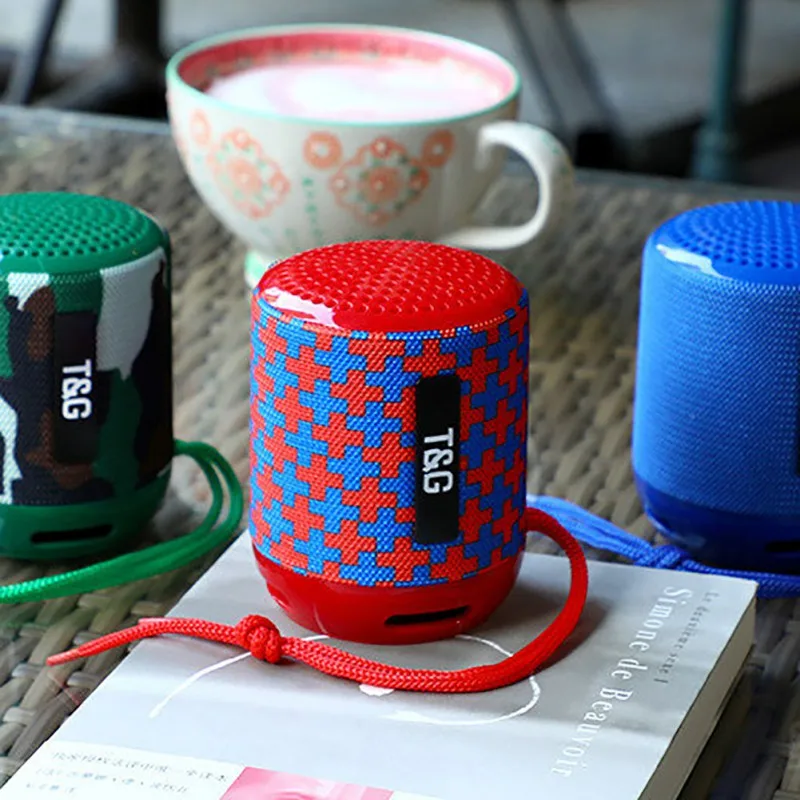 Открытый мини беспроводной Bluetooth громкоговоритель Портативный громкий HD чистый