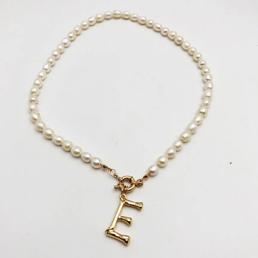 

New Necklace 2020 Freshwater Pearl 26 English Letter Neck Chains Gold Pendant Choker Jewelry For Women Gifts For The New Year