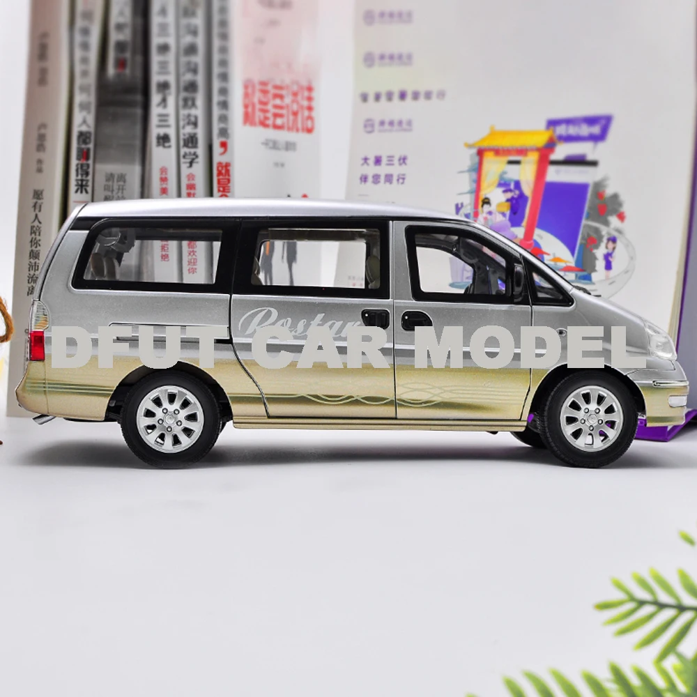 Масштаб 1:18 игрушечные автомобили из сплава Jinlong Jinrui ROSTAR MPV модель автомобиля
