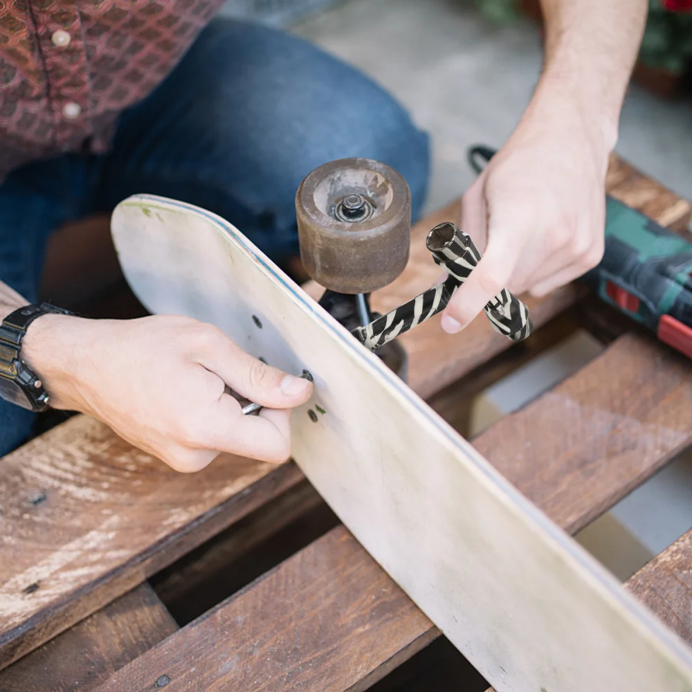 

Skateboard T Tool with T-Type Allen Key and L-Type Phillips Head Wrench