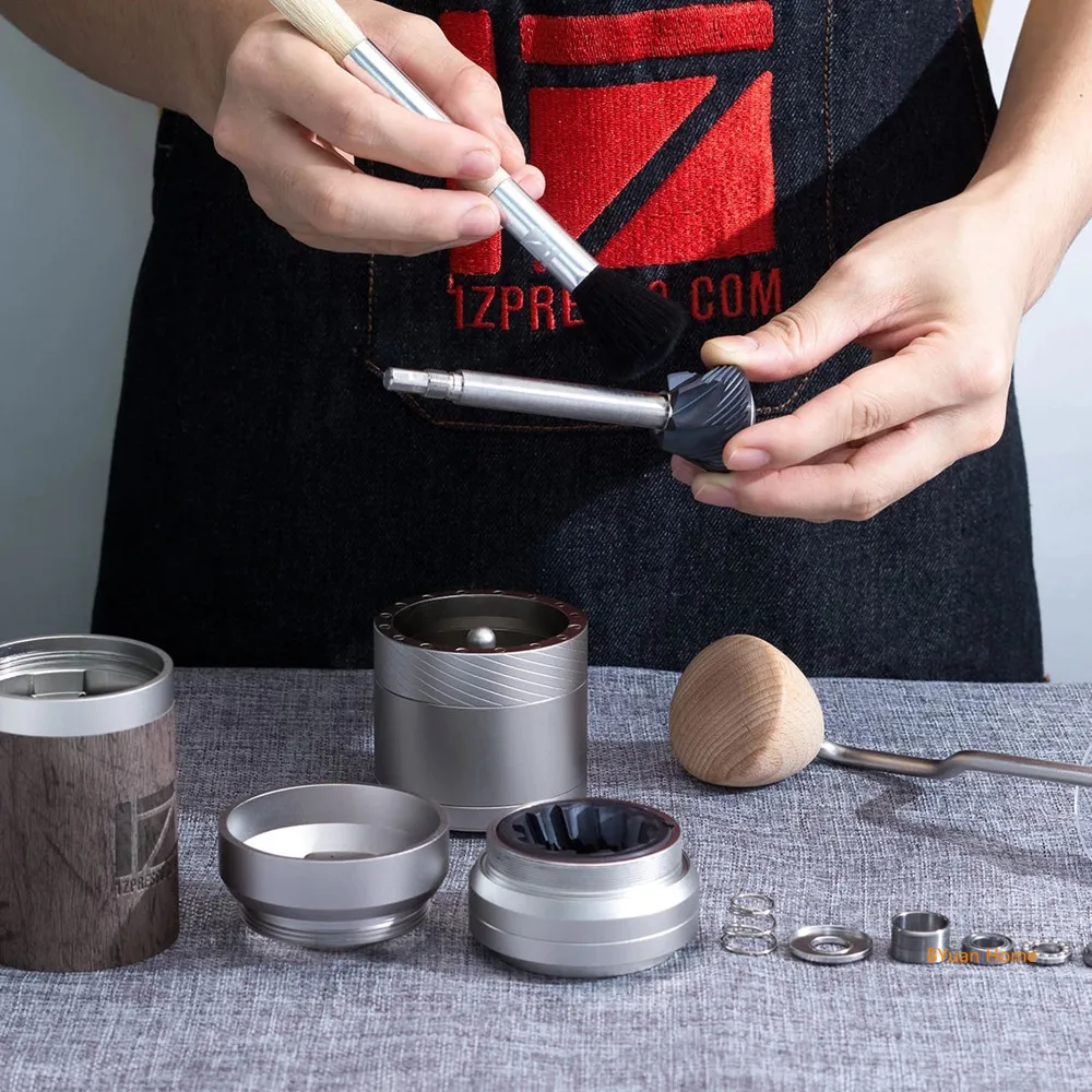 

Italy made 47 mm burr 1zpresso Je plus super portable coffee grinder coffee mill grinding core super manual coffee bearing recom
