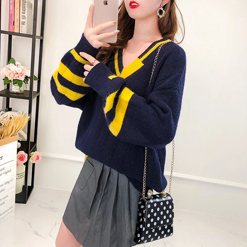 Пуловер Женский свободного покроя с V-образным вырезом | Женская одежда