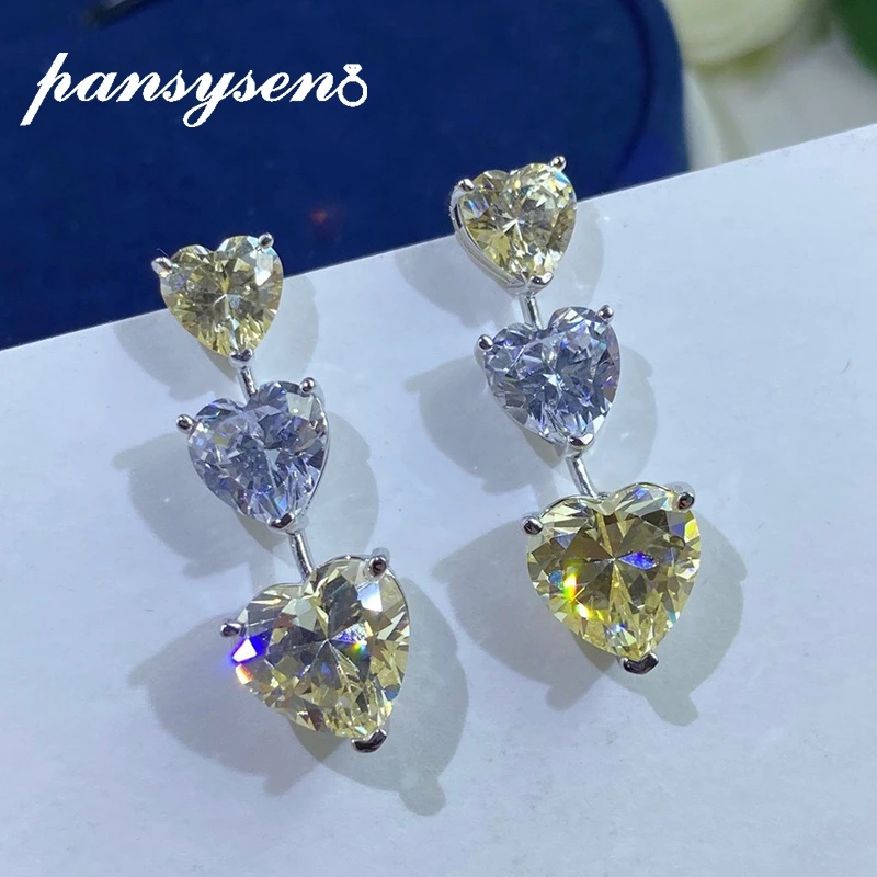 

Женские серьги-подвески из серебра 925 пробы с бриллиантами