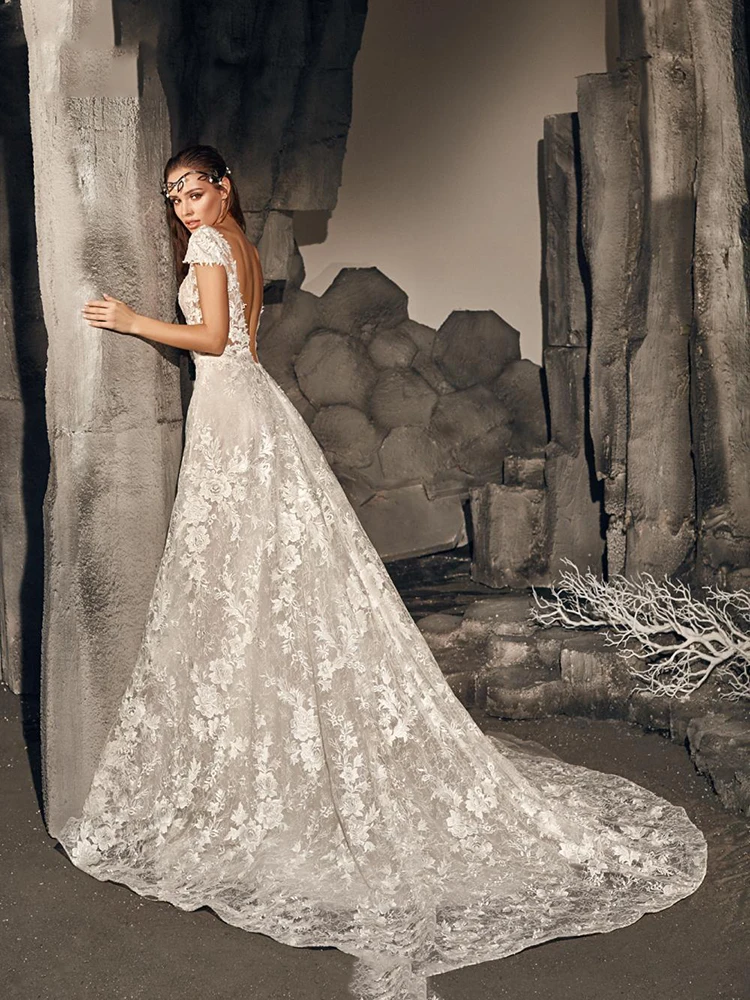 

Hi Shy Bride New Simple Wedding Dress Backless Sleeveless Design Chiffon Lace Bride Dresses Princess Dress Plus Size Tailor-made