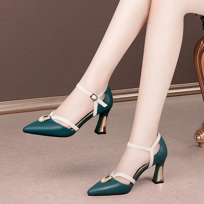 Women Cute Sweet Green Pointed Toe Hollow Buckle High Heel Shoes Lady Sexy Party Night Club Black Heels Zapatos Mujer E9307