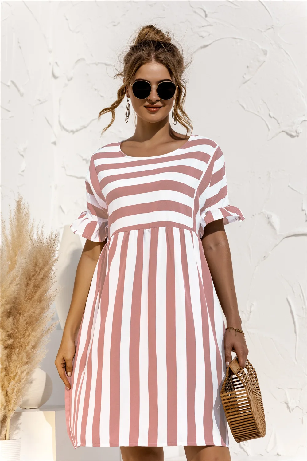 

2021 spring and summer women's new arrival ruffled short-sleeved striped stitching contrast pocket loose dress
