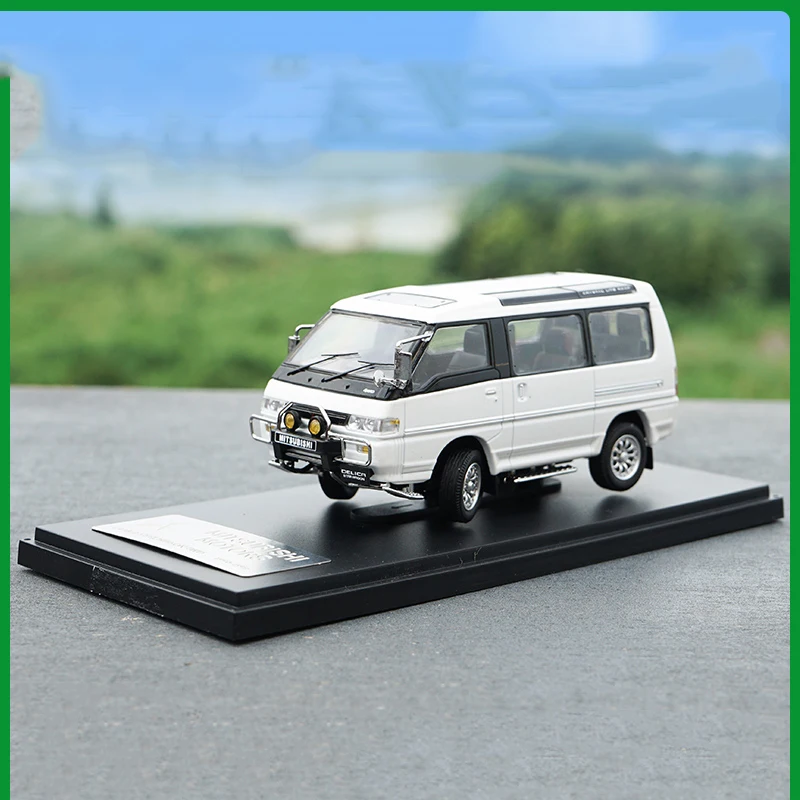 

1:43 Масштаб литой модели MC & Sunyork 4x4delica4WD автомобиля 1/43 сплав игрушечный автомобиль миниатюрный коллекция для игрушка для мальчиков и девочек ...