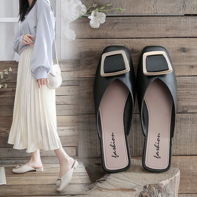 

Slippers Casual Shoes Low Rivet Cover Toe Slides Slipers Women Female Mule Loafers Luxury 2021 Mules Flat Metal Decoration PU Ba