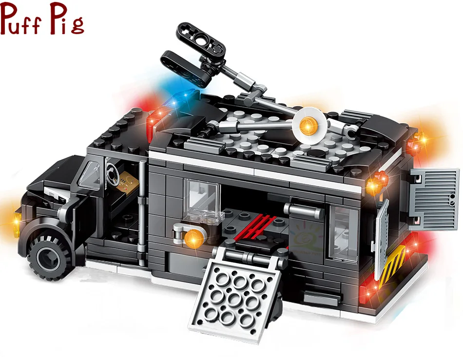 

391pcs Super SWAT Integrated Communications Equipment Truck Building Blocks City Rescue high-tech Car DIY Toys for Children Boys