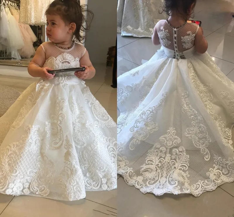 

Custom Birthday Party Gowns for Girls Lace Appliques Children Flower Girl Dress White Ivory First Communion Dress