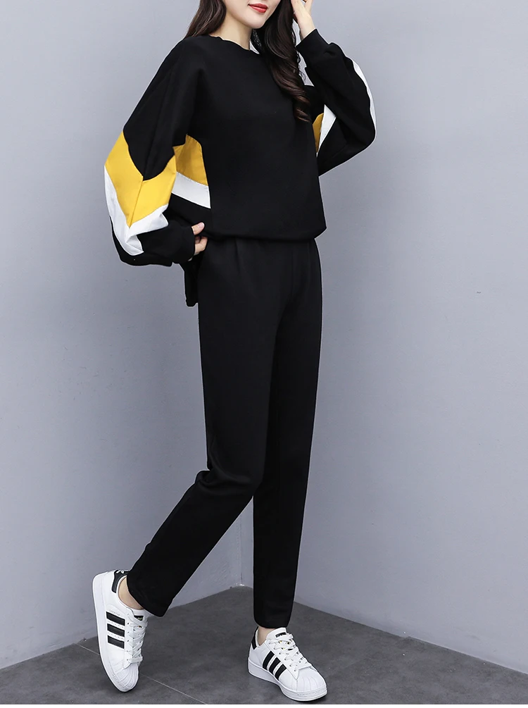 Женский спортивный комплект Obrix Повседневный пуловер в полоску с круглым вырезом