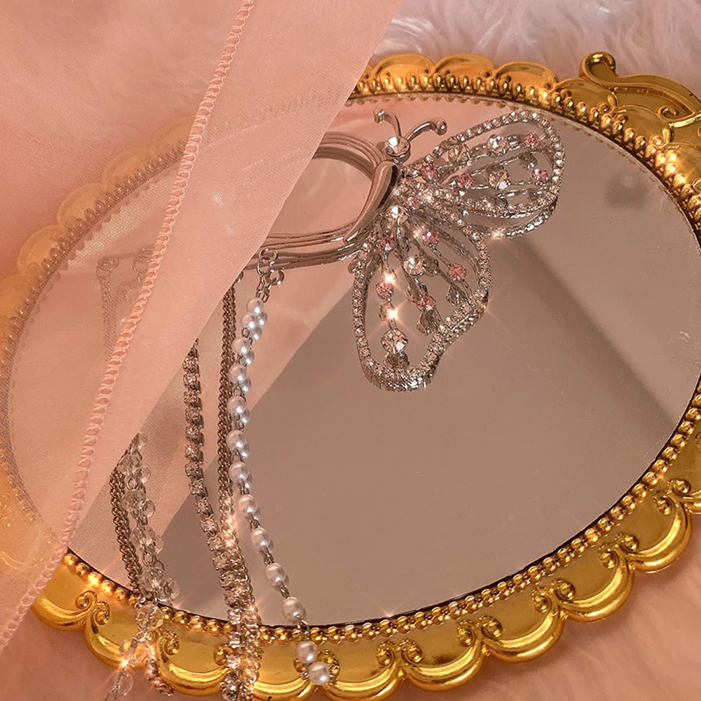 

Pearl Ear Clips Korean Hollow Temperament Geometric Asymmetry Rhinestone Butterfly Tassel Clip Earrings Women Fashion Jewelry