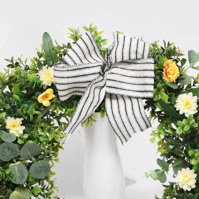 

Handmade Artificial Wreath, Super Holiday Wreath, Used For Front Door, Wall, Window, Home Decoration 18-inch Plant Wreath