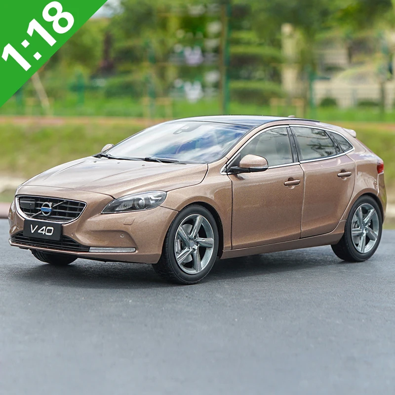 

1:18 V40 V60 модель автомобиля из сплава статическая металлическая модель автомобиля Оригинальная коробка для подарков коллекция