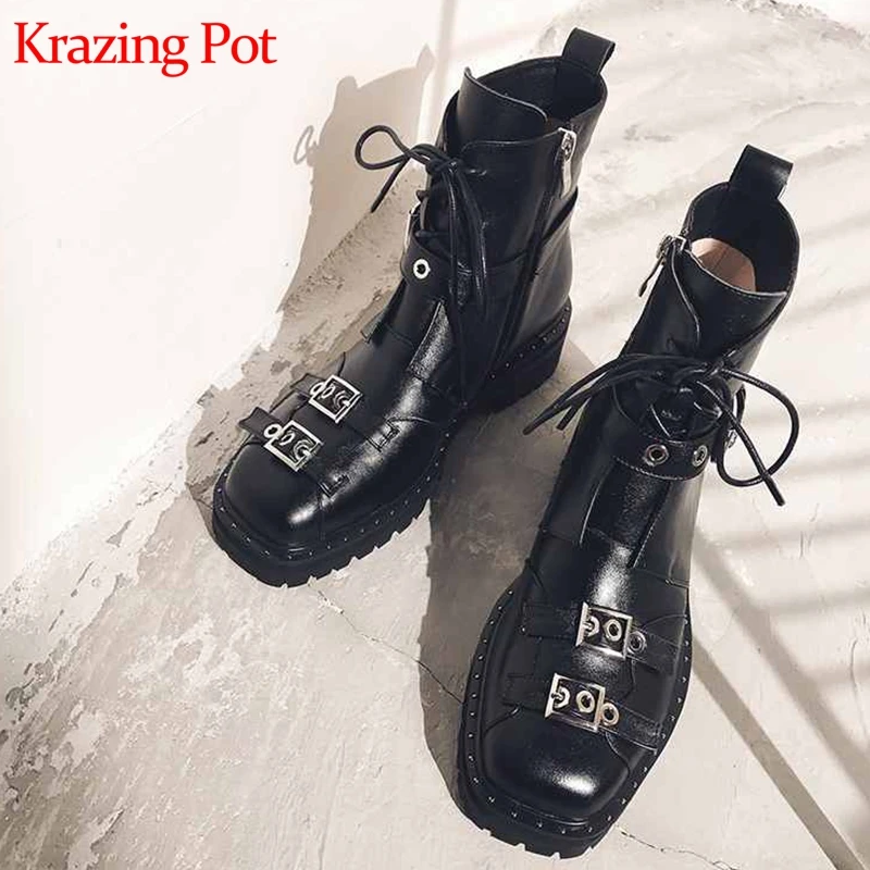 Krazing pot/брендовая зимняя обувь из коровьей кожи с квадратным носком на шнуровке в стиле панк-рок черного цвета с металлической пряжкой на среднем каблуке Ботильоны l41