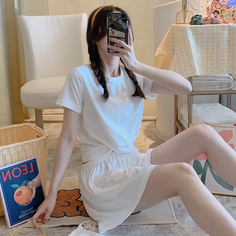 

Hot Sale New High Quality Solid Tee Frilled Striped Shorts Round Neck Short Sleeve Set 2020 Summer Women Patchwork Sleepwear