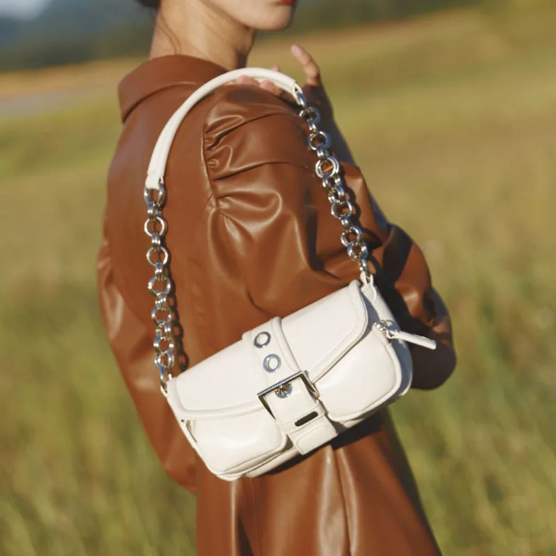 

PU Leather Women Baguette Shoulder Bag High Quality Ladies Underarm Bag Fashion Design Cool Girls Chain Clutch Purse Handbags