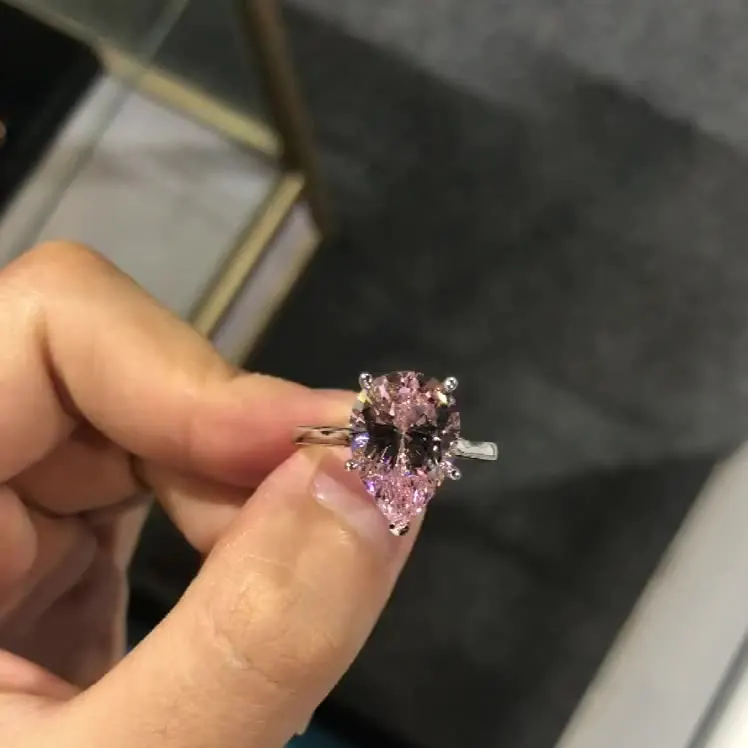 

New Atmosphere S925 Silver Jewelry Drop Shape 1014 High Carbon Diamond 10 Carat Ring Jewelry Lady