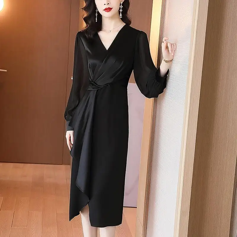 

Acetate dress women's spring and autumn 2021 new style waist slimming long skirt design light luxury satin dress