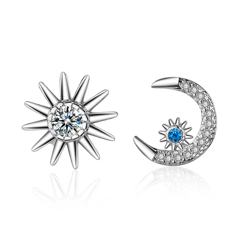 

Серьги-гвоздики Асимметричные из серебра 925 пробы с фианитом AAA