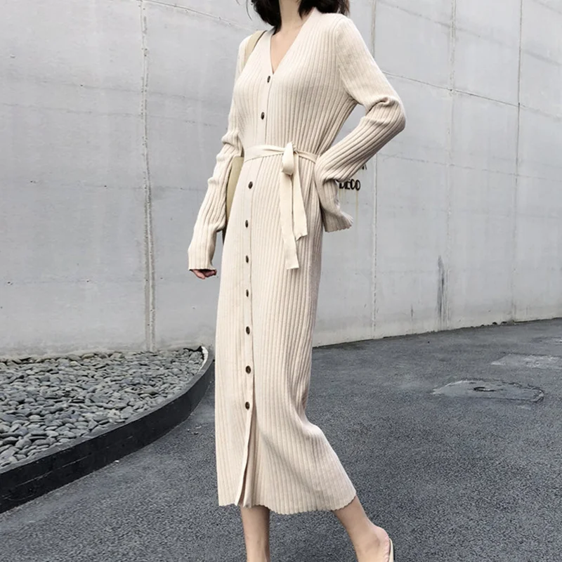 

Apricot Bottomed Knitted Dress Women's Spring Autumn Winter 2021 New Small Waist Closing Temperament With Long Skirt Inside