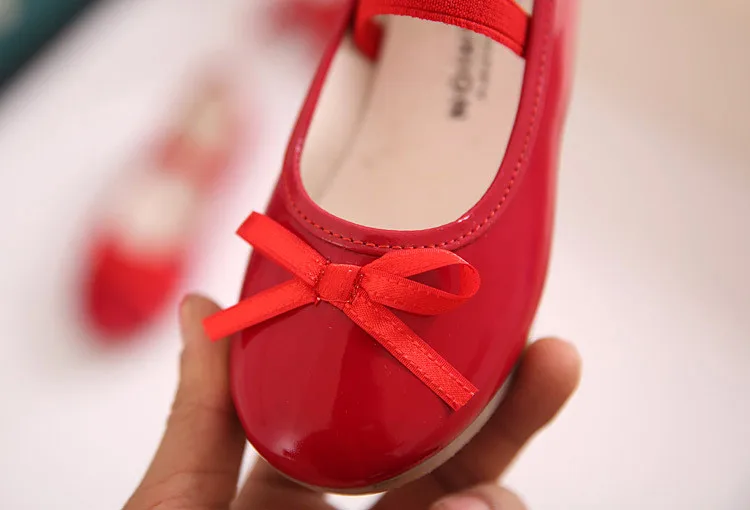 Новинка Сезон весна осень Детская черная кожаная обувь Танцевальная принцессы