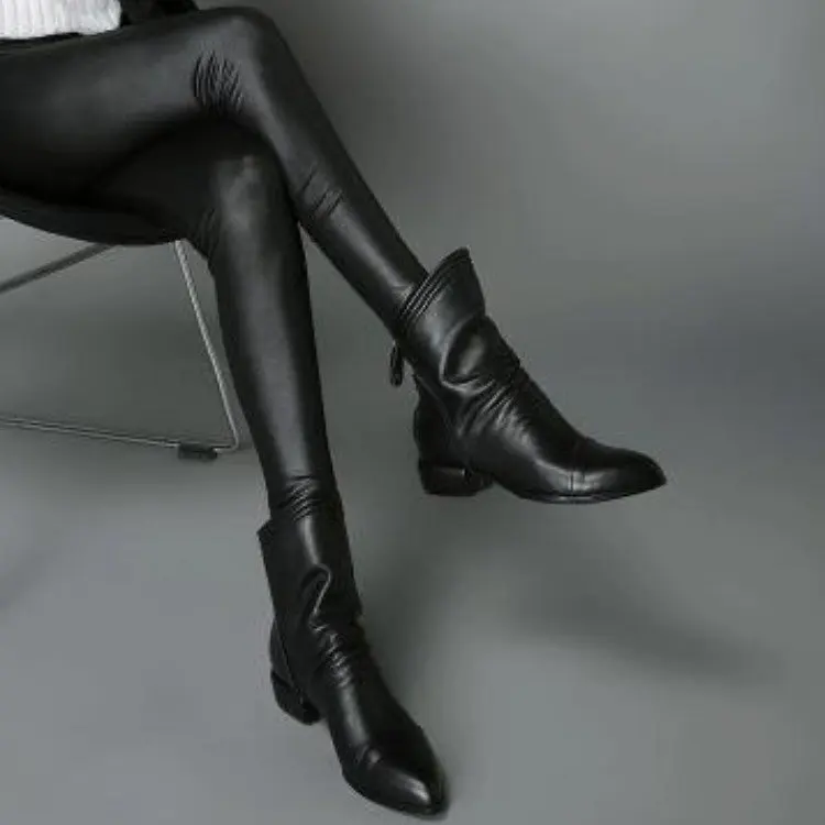 Женские плиссированные классические ботинки до середины икры новинка осенние из