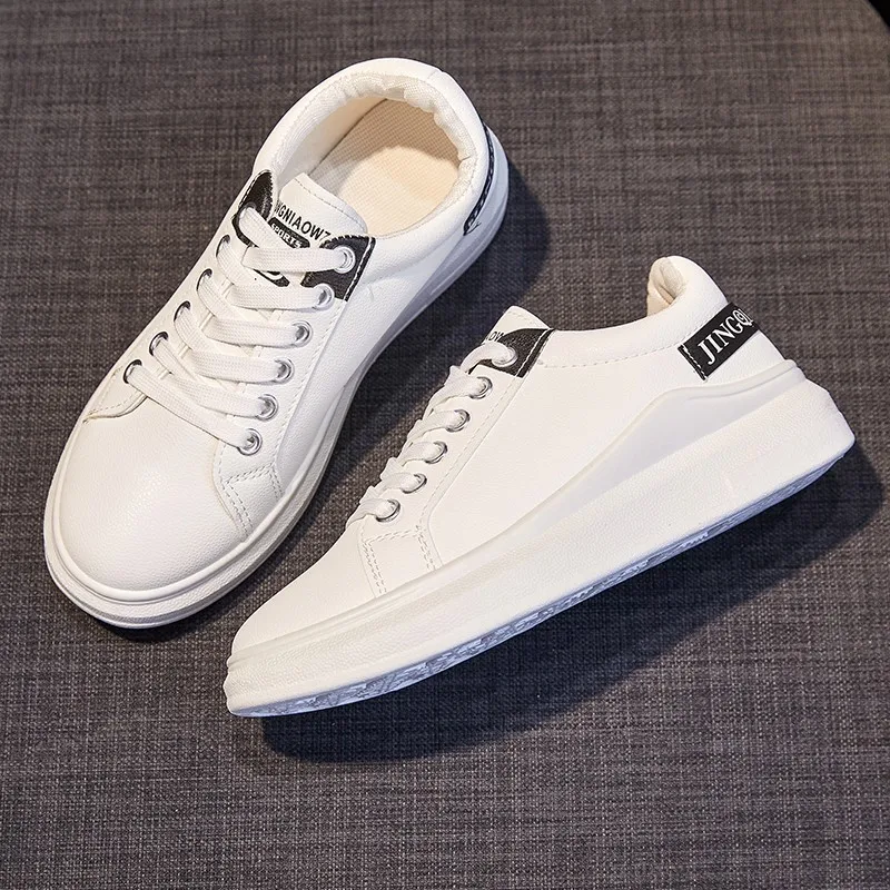 Women's White Shoes 2021 Spring and Summer New Women's Breathable Casual Leather Stitching Mesh Slippers