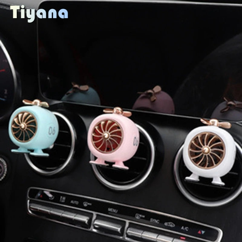 

Small plane car air outlet aromatherapy car perfume decoration car perfume car interior decoration supplies
