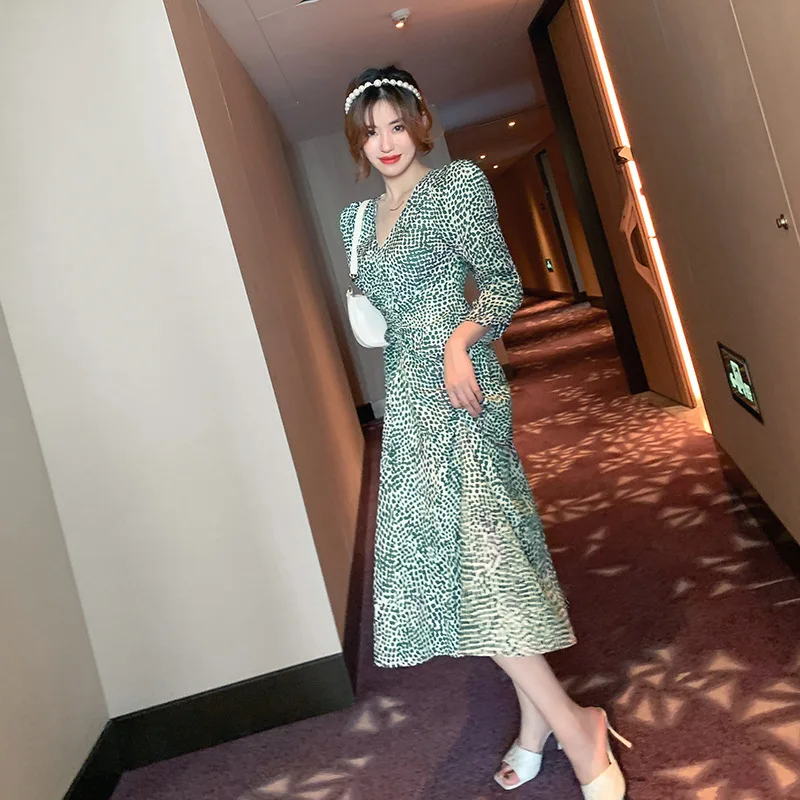 Лето 2021 новинка женские праздничные платья средней длины во французском стиле