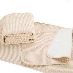 Многоразовый коврик для смены подгузников, 4 слоя, прочный впитывающий водонепроницаемый коврик для смены детских подгузников