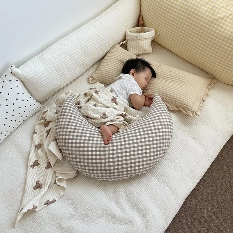 

Cotton Plaid Moon Baby Back Cushion Infant Nursing Pillow Protect Crib Bumper Decoration Room Pillow for Newborn Pregnant Women