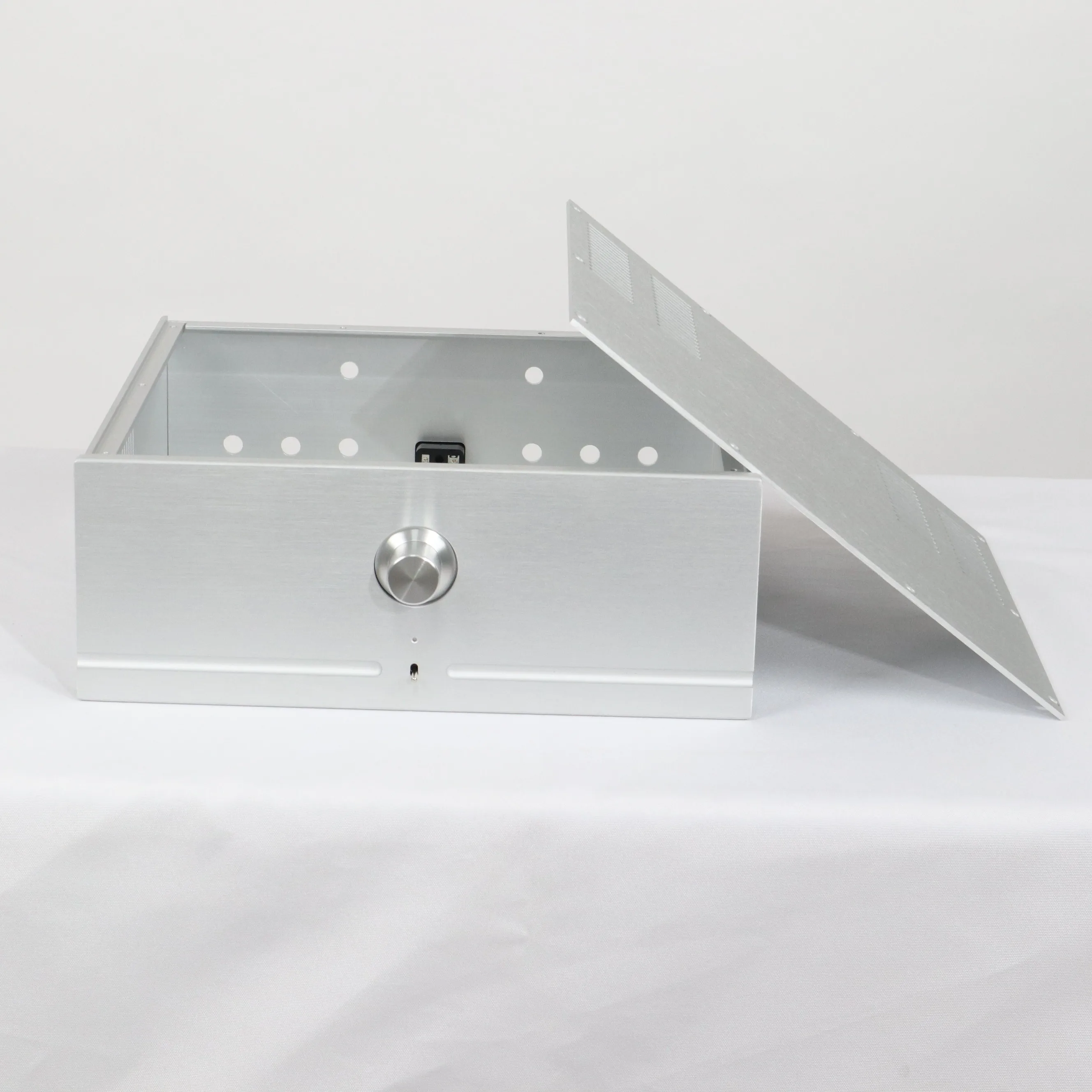 GZbotolave MC50 алюминиевый корпус усилителя