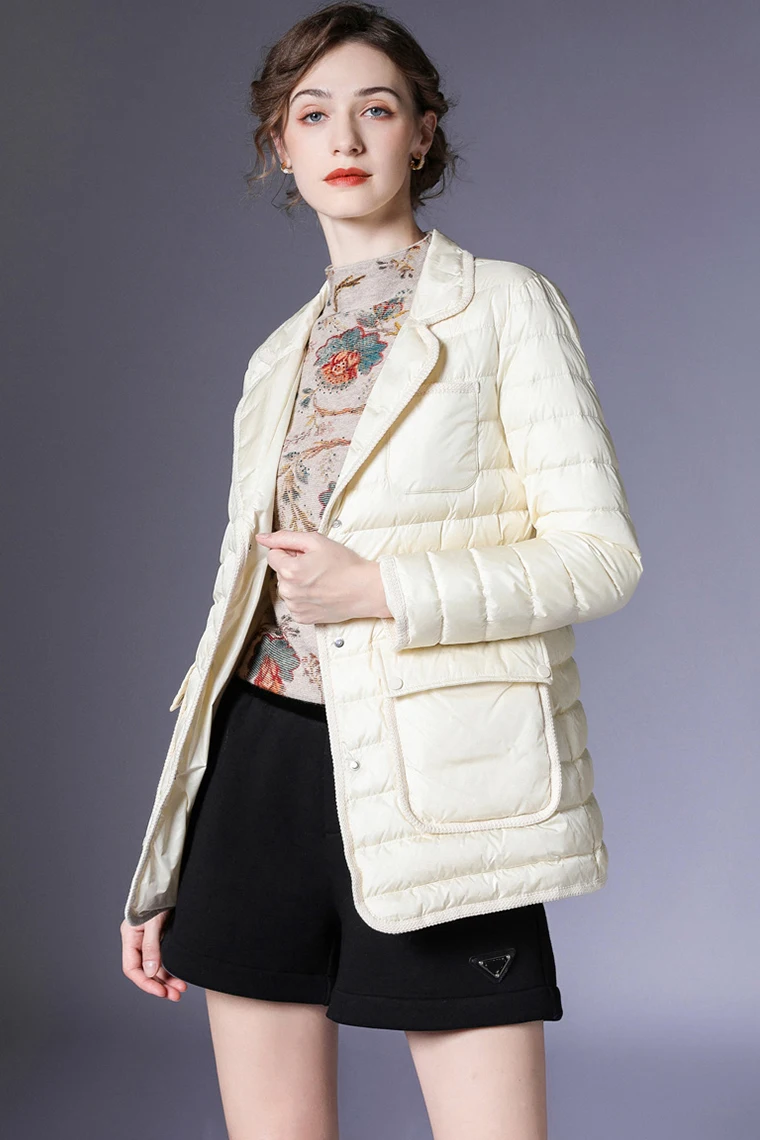 Autumn Fashion Trend Slim Warm Lightweight Super Hot Short Overcoat Female Jacket Small Suit Women's Winter Puffer Down Jacket