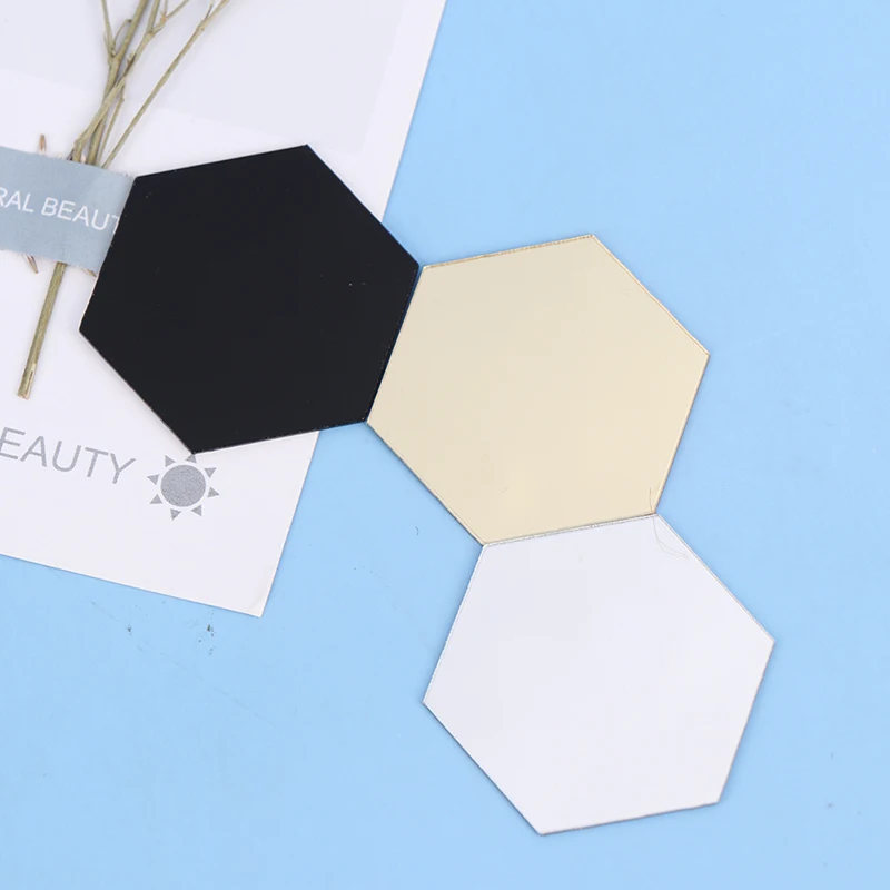 

1:12 Dollhouse Miniature Mini Hexagonal Mirror Model Furniture Decor Doll House Accessorie 23*40MM