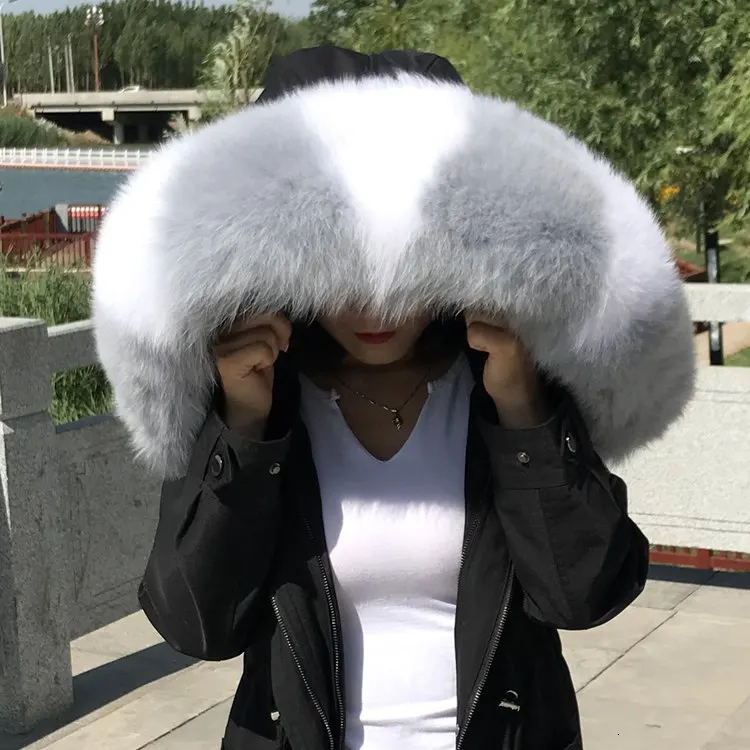 Gray and white Натуральный мех лисы воротник зимний женский натуральный пушистый мех серый воротник шаль из натурального меха енота меховой шарф женский роскошный - Цвет: Gray and white