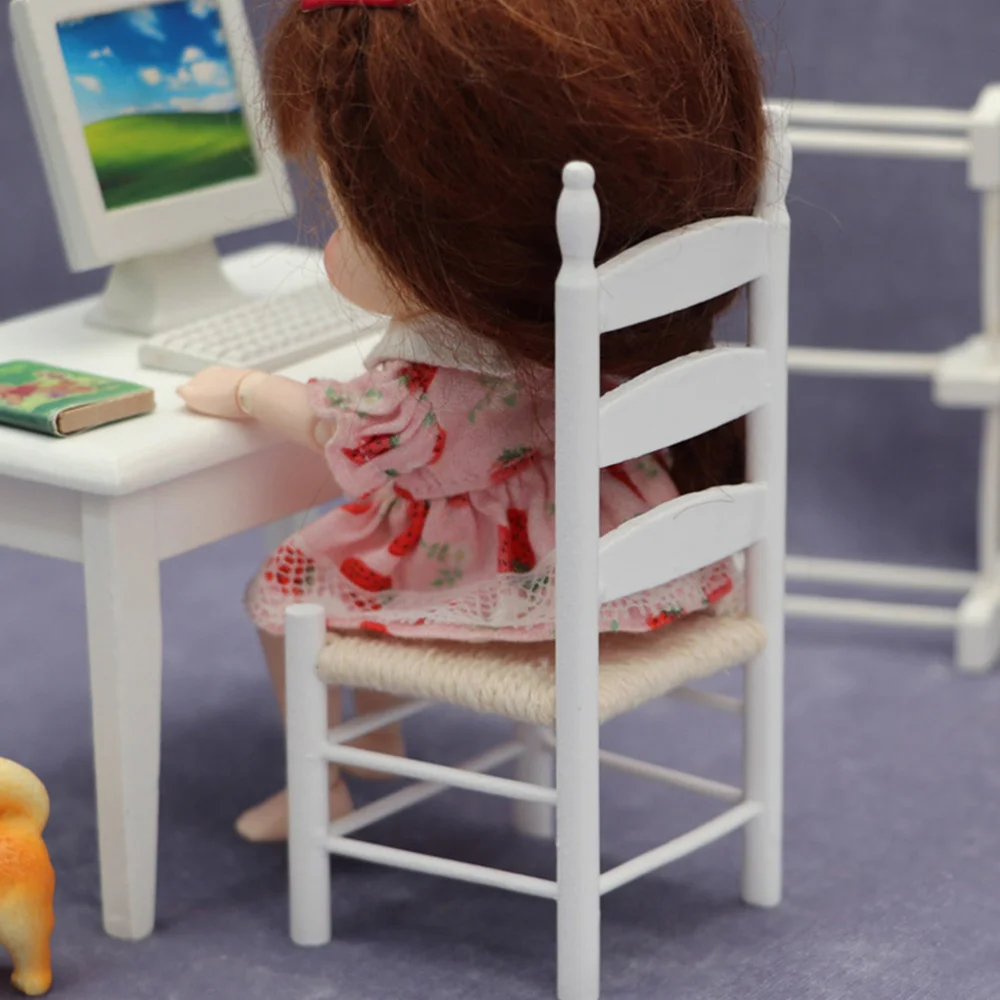 

1pc Miniature Chair Mini Simulation Furniture Fun Adornment (White)