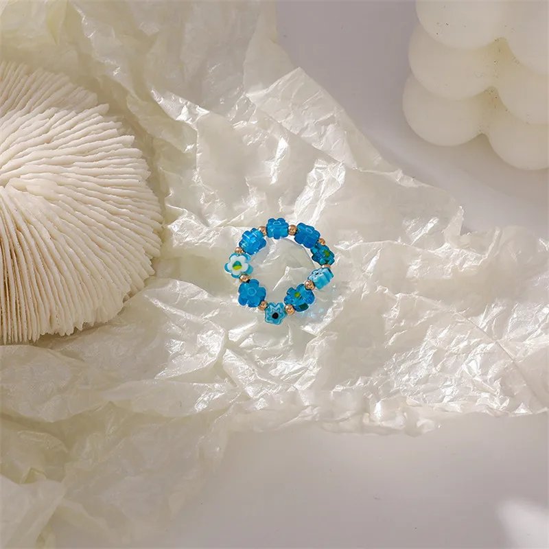 

Korean Fashion Beautiful Colorful Acrylic Flowers Hand-woven Beaded Elastic Ring Women's Jewelry Gift Accessories Wholesale