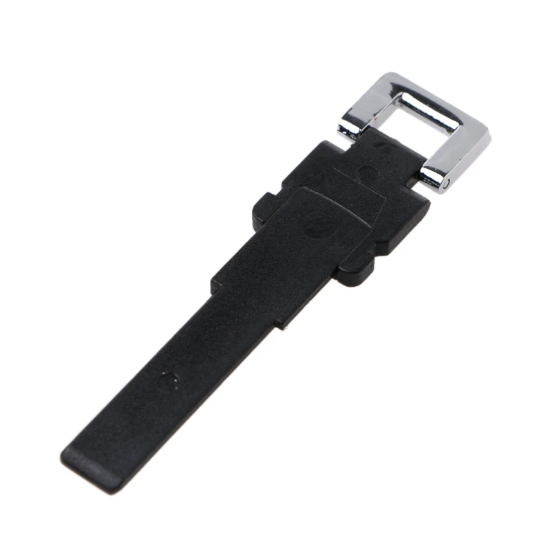 

P82B Blank Insert Smart Remote Emergency Key Blade