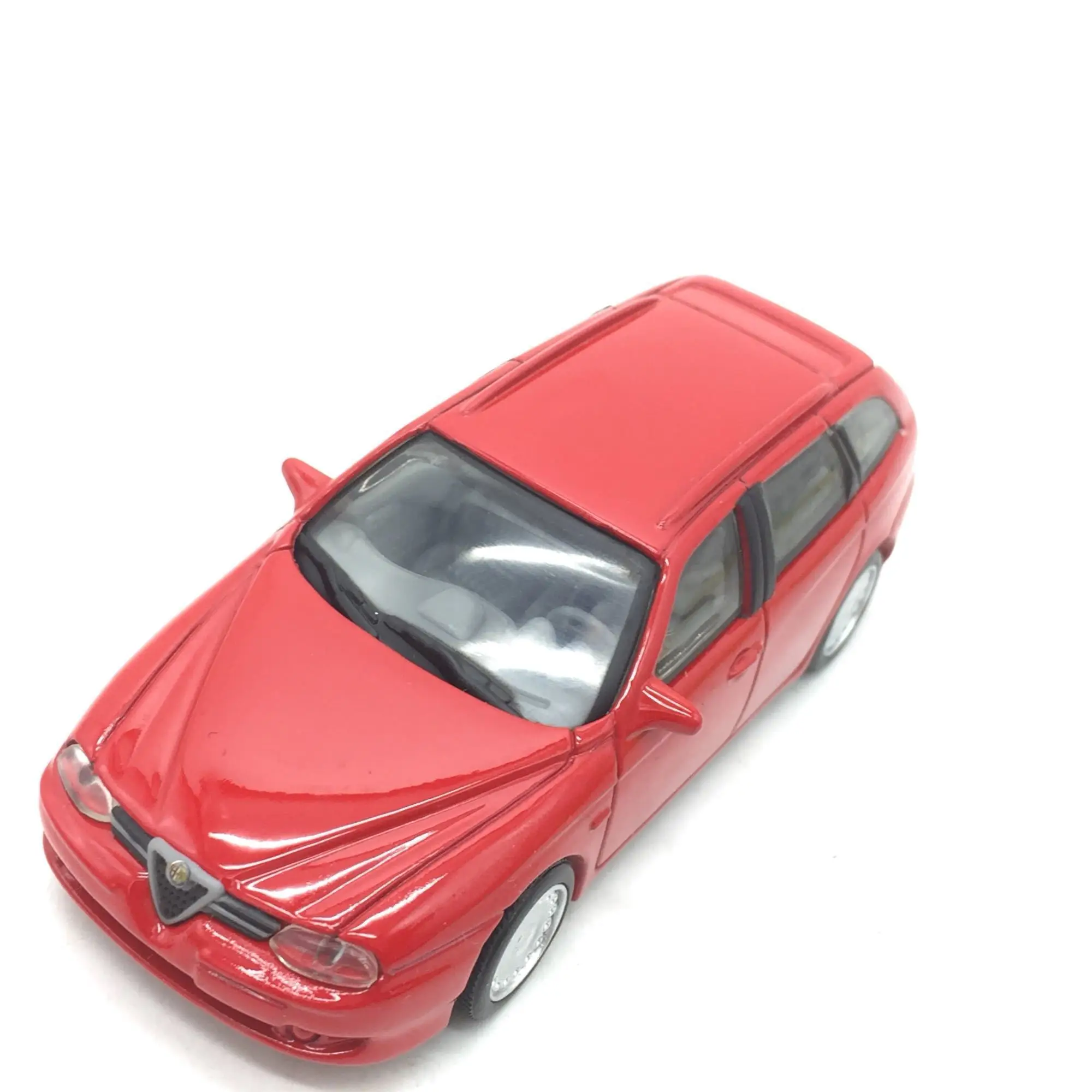 1/43 новая специальная металлическая модель эвакуатора модель Alfa Romeo 10 см длинные игрушки для детей