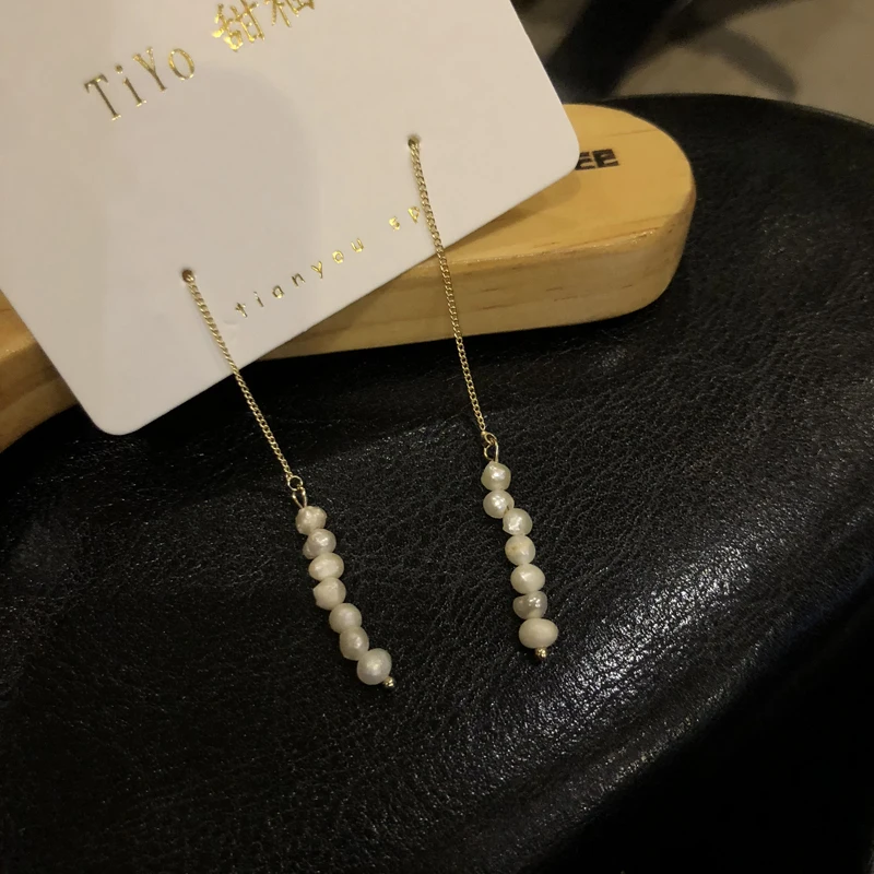 

Trendy Jewelry Dangle Earrings Popular Design Thin Chain With Natural Pearls Drop Earrings For Girl Women Gifts Modern Jewelry